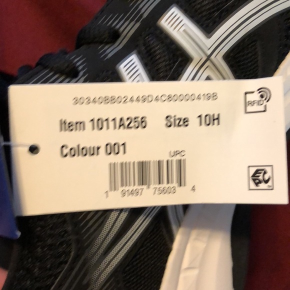 Brand new and never worn. - Picture 5 of 6